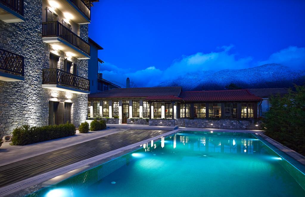 Art Mainalon Hotel Vytina Zewnętrze zdjęcie
